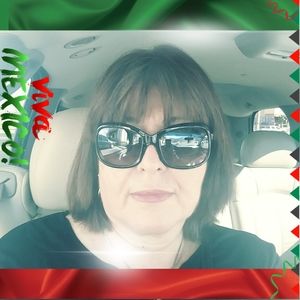 Meet your Posher, Nena